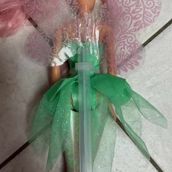 Barbie Fairytopia Dahlia Vintage Doll - Picture 9 of 10